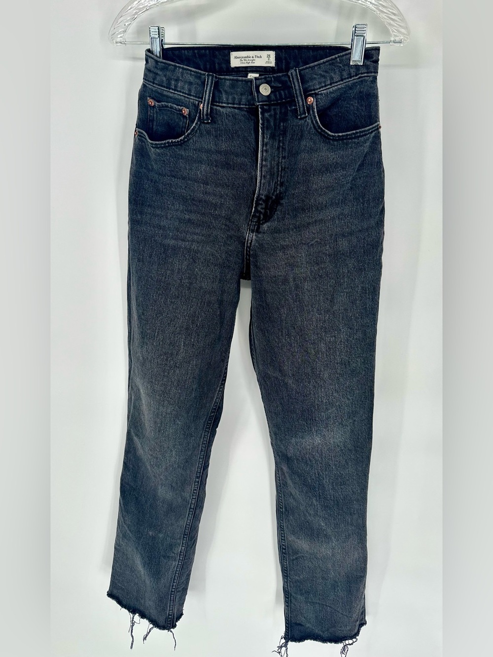 Abercrombie & Fitch Women’s Charcoal Straight Jeans High Rise 26 / 2L - Picture 1 of 7